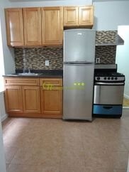 Primary Photo - 171 E 101st St