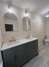 Building Photo - 46 Pearl St