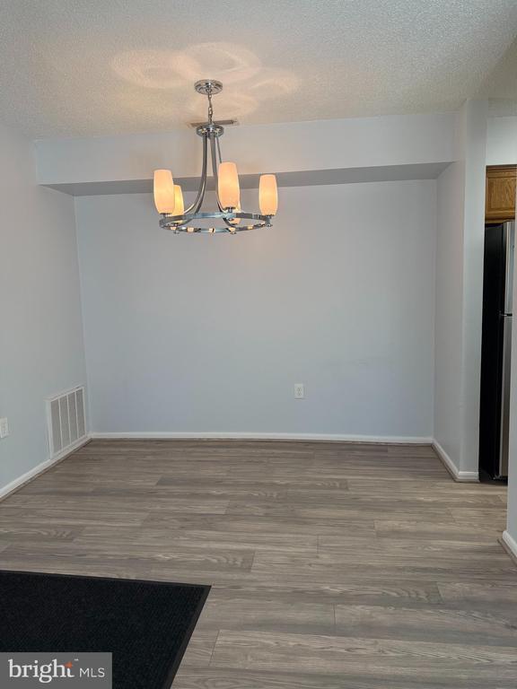 Foto principal - 1819 Ravens Crest Dr