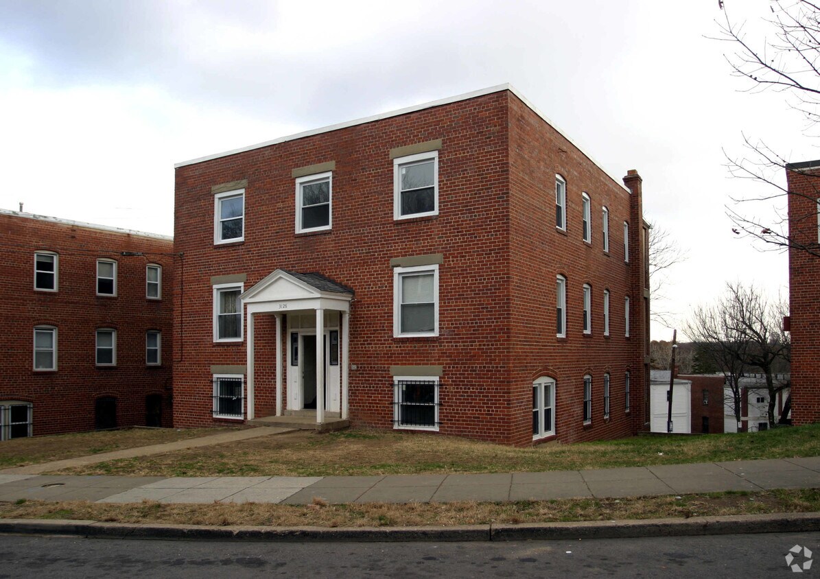 Foto del edificio - 3126 Buena Vista Ter SE