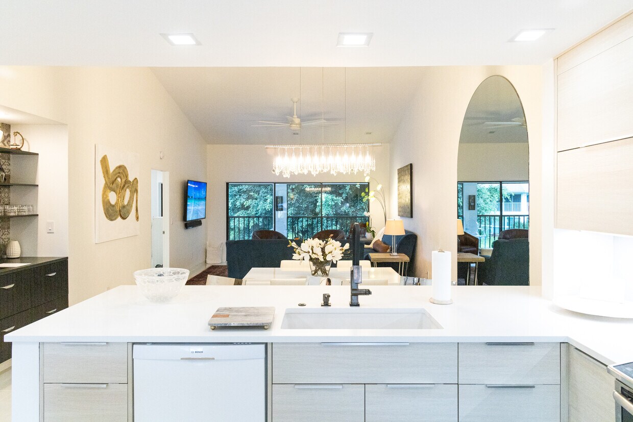 Welcome home - 600 Misty Pines Cir
