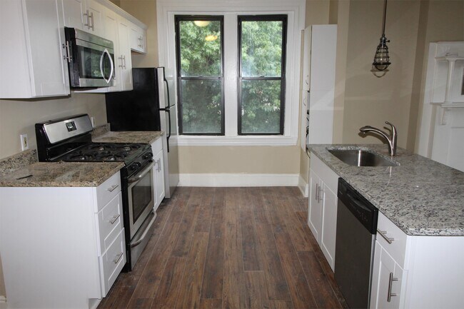 Foto del edificio - 1201 Wolfrum St