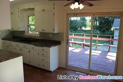 Building Photo - 8901 Wally Dr