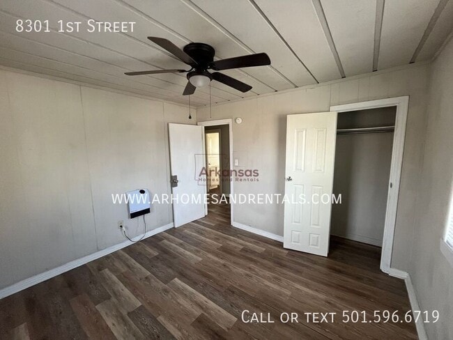 Building Photo - 8301 1st St