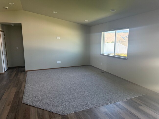 Foto del edificio - New Construction 3 bed, 2 bath!