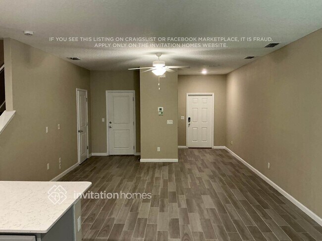 Foto del edificio - 13287 Shore Grass Dr
