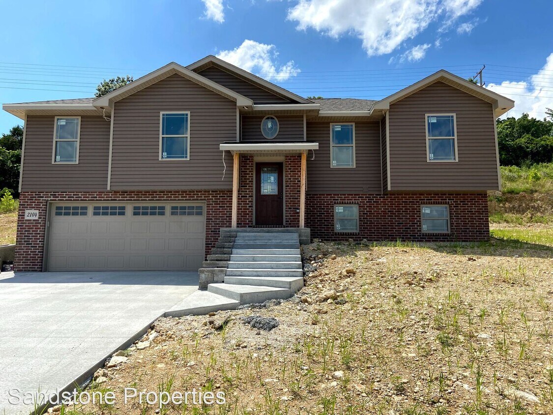 Primary Photo - 3 br, 3 bath House - 2104 Hastings Rd