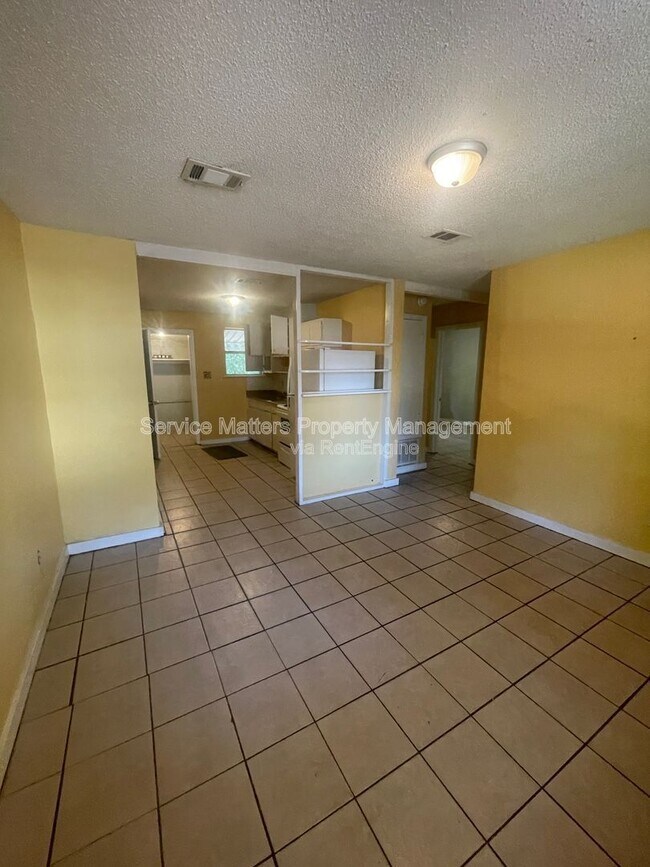 Foto del edificio - 2603 W Belmont St