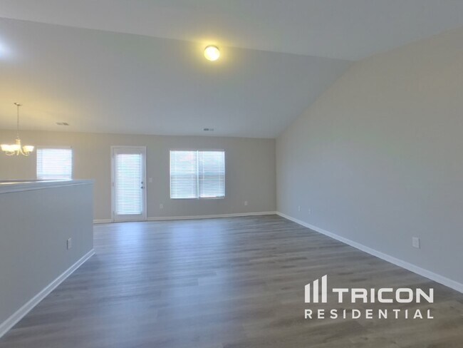 Foto del edificio - 41 Jones Creek Cir