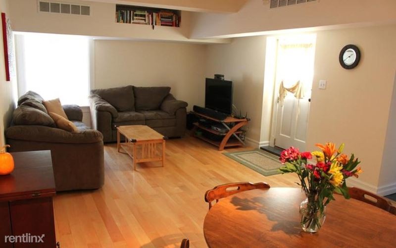 Foto principal - 501 W University Pkwy