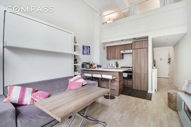 Foto del edificio - 350 E 62nd St