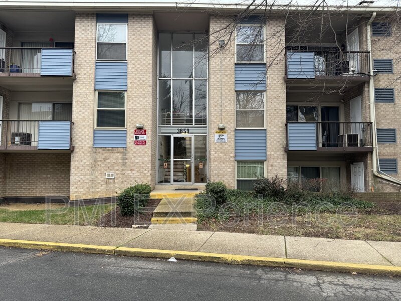 Foto principal - 3859 St Barnabas Rd