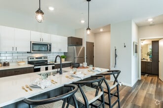 Model Eat-in Kitchen, B2 Floorplan | Velo Village | Apartment in Franklin WI - Velo Village Apartments