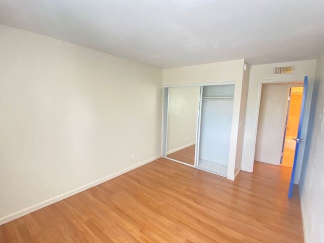 Foto del edificio - Condo For Rent