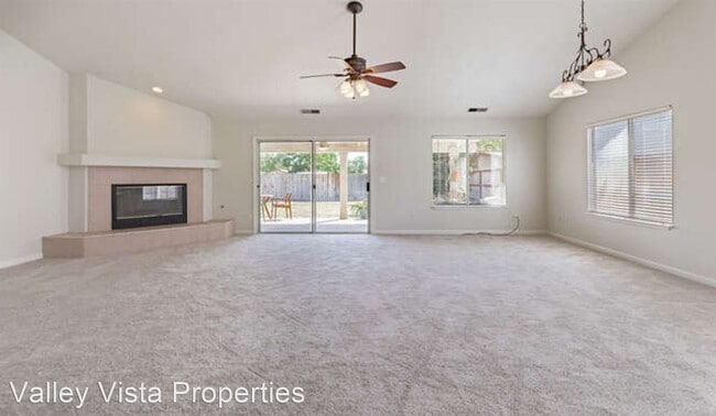 Foto del edificio - 3 br, 2 bath House - 213 Caesar Ave