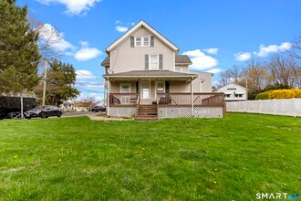 Building Photo - 78 Buckingham St