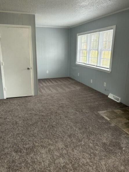 Foto principal - 1815 Ashcraft Ave