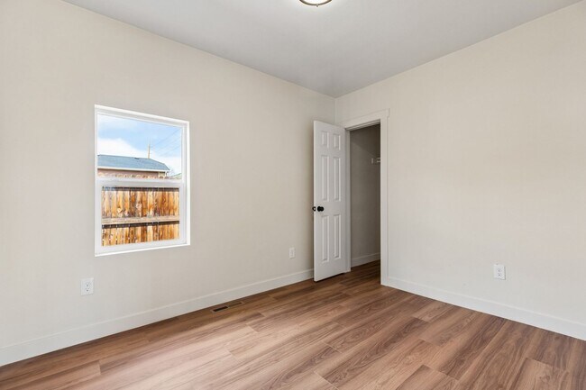 Building Photo - Remodeled house