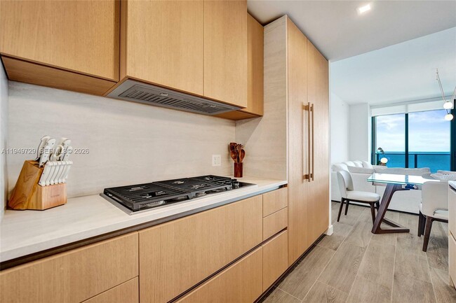 Foto del edificio - 900 N Ocean Blvd