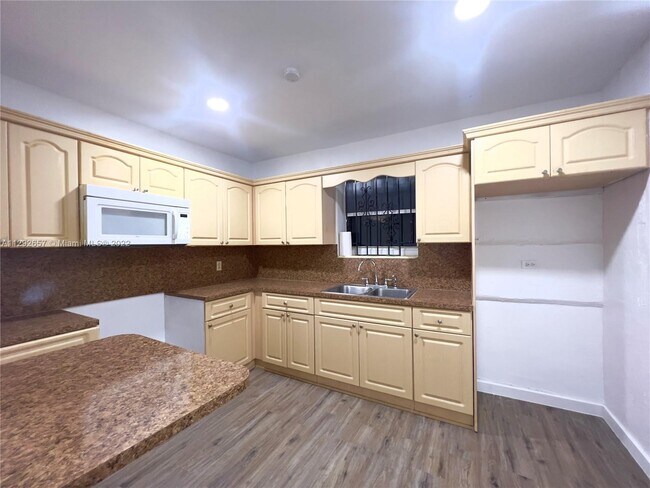 Building Photo - 1421 NW 58th St