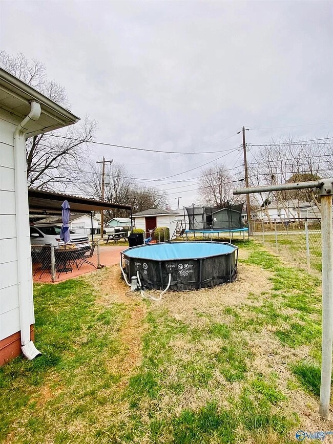 Building Photo - 1204 19th Ave SE