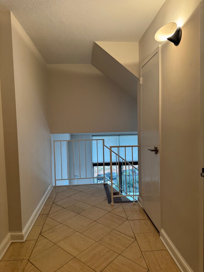 Foto del edificio - 3101 New Mexico Ave NW