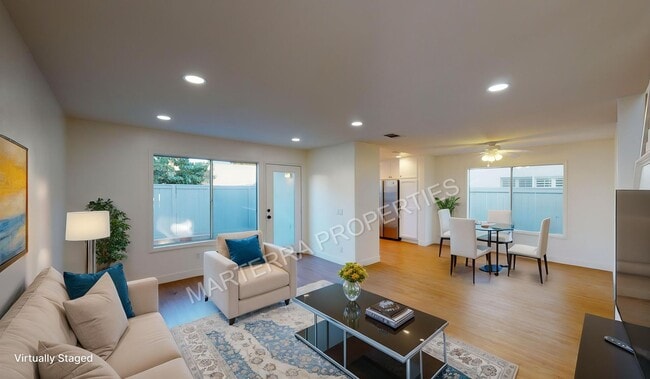 Beautiful 3 Bedroom Home - Beautiful 3 Bedroom Home