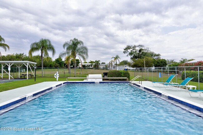 Foto del edificio - 6180 98th Ln