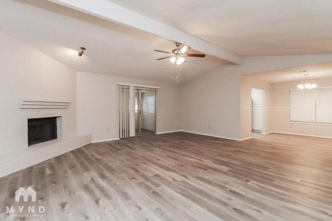 Building Photo - 4303 Gentle Springs Dr