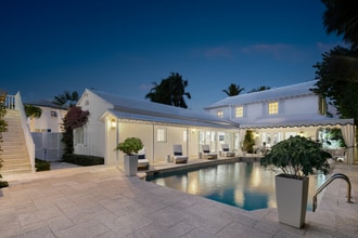 Building Photo - 7103 S Flagler Dr