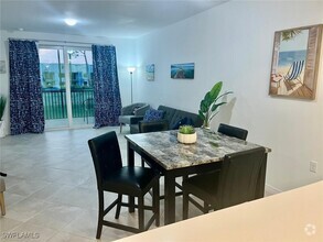 Building Photo - 18461 Copperhead Dr