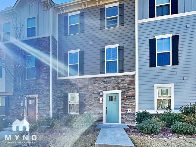 Building Photo - 308 Poplar Leaf Way