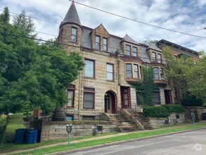 Building Photo - 99.5 12th St