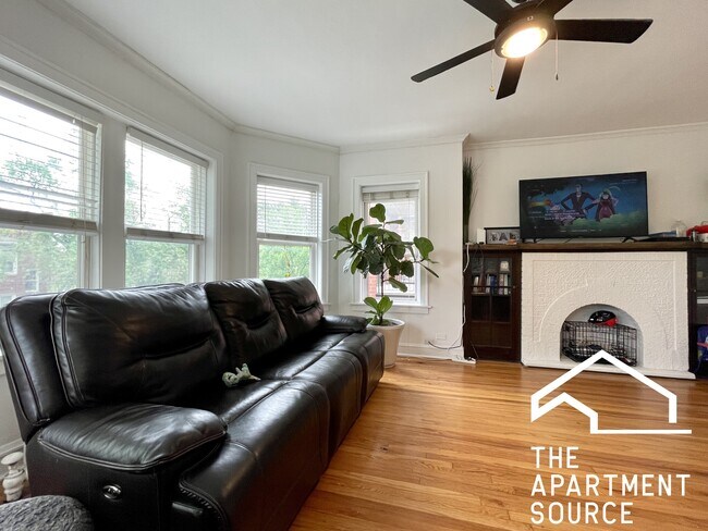 Foto del edificio - 3540 N Lowell Ave