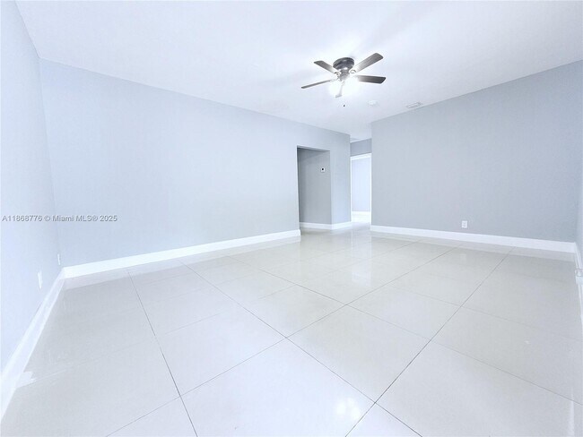 Foto del edificio - 1500 NW 6th Ave