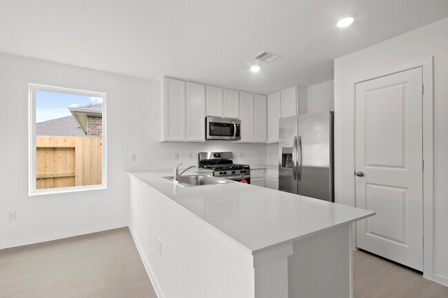 Foto del edificio - 21567 Casavatore Dr