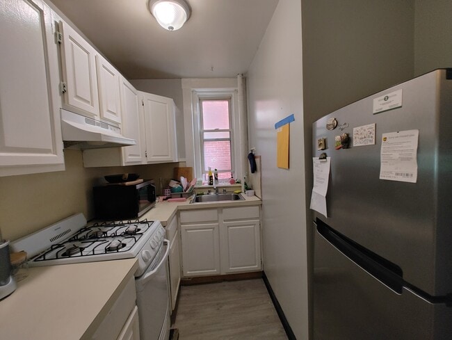 Foto del edificio - 463 Park Dr