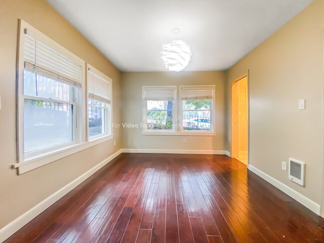 Building Photo - 1335 Mariposa St