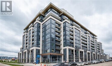 Building Photo - 405 Dundas St W