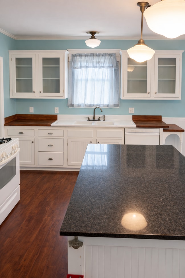 Building Photo - 350 Harrison Ave