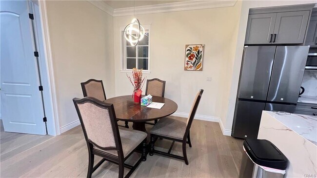 Foto del edificio - 2830 E California Blvd