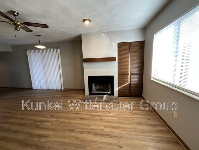 Building Photo - 204 Eagle Ridge