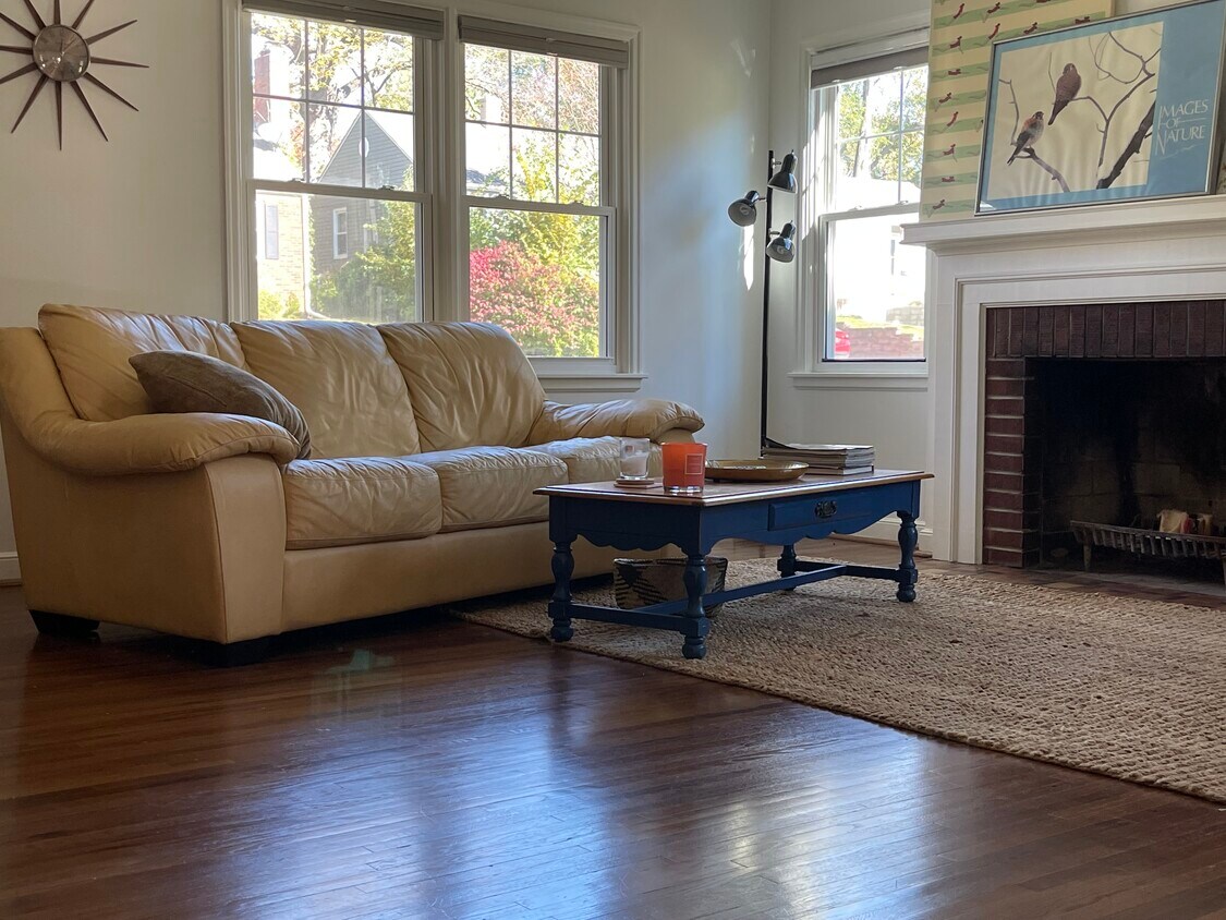 Foto principal - 6339 Pierce St