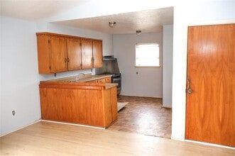 Building Photo - 9413 Merritt Rd