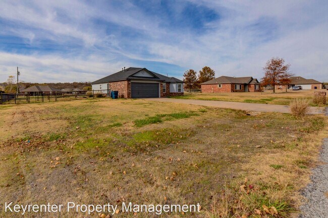 Foto del edificio - 3 br, 2 bath House - 12164 N Colt Court
