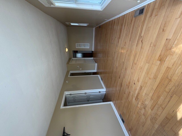 Foto del edificio - 5938 Dunham Rd