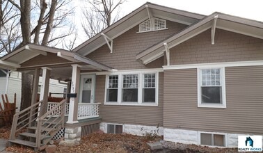 Building Photo - 2757 California Ct