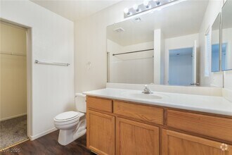 Building Photo - 7290 Victoria Oak Ct