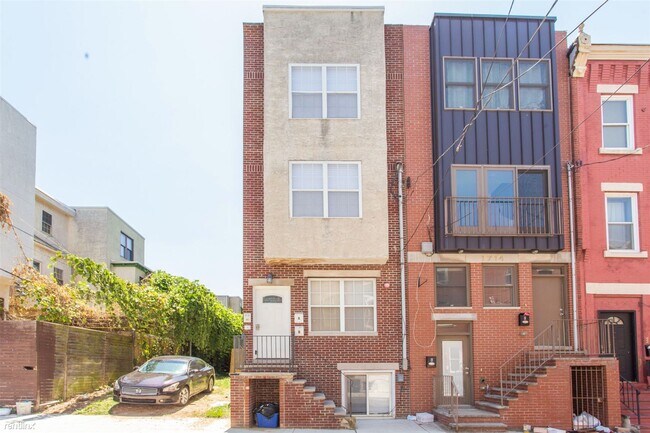 Foto del edificio - 4 br, 2 bath Duplex - 1712 MONUMENT ST Unit 2