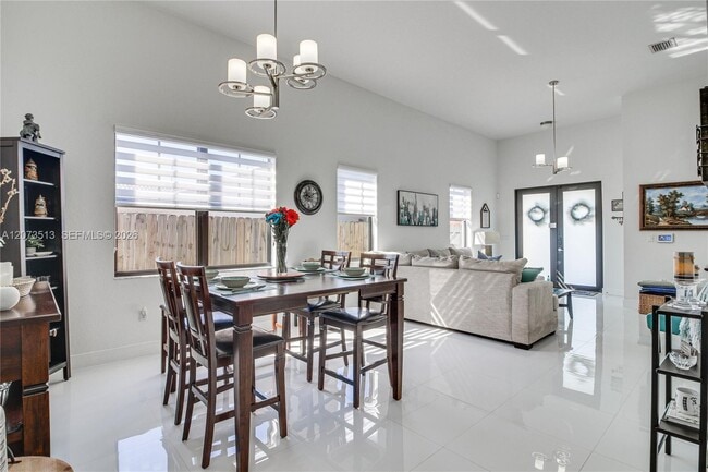 Foto del edificio - 3751 SW 97th Ave